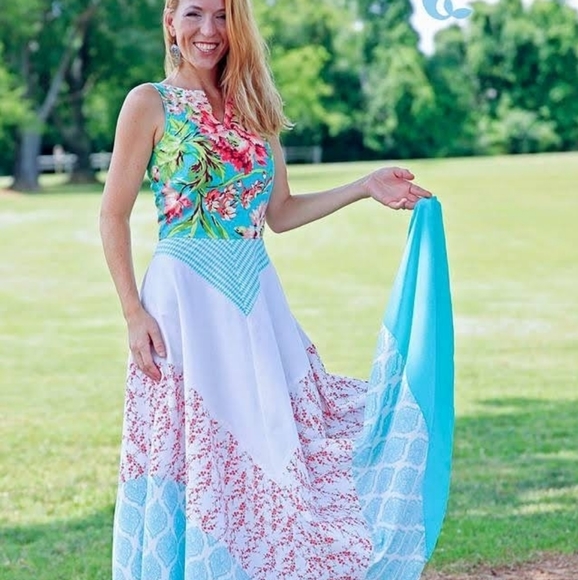 Meet your Posher, April - Picture 8 of 12